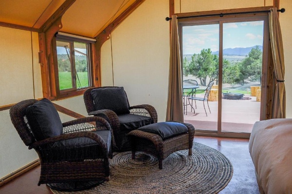 Royal Gorge Cabins image 103