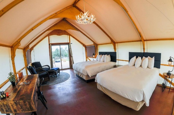 Royal Gorge Cabins image 105