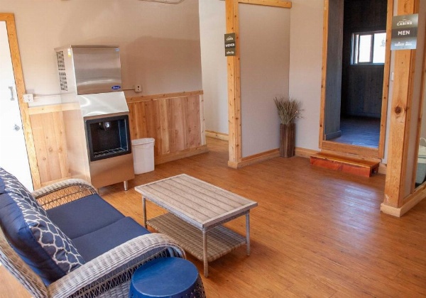 Royal Gorge Cabins image 114