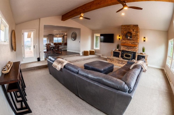 Royal Gorge Cabins image 140