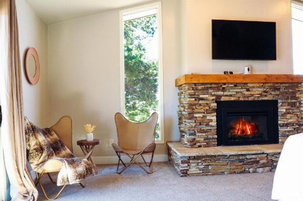 Royal Gorge Cabins image 149