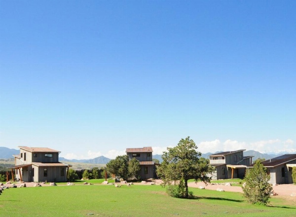 Royal Gorge Cabins image 18