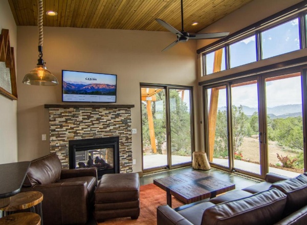 Royal Gorge Cabins image 23