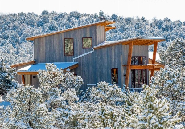 Royal Gorge Cabins image 51