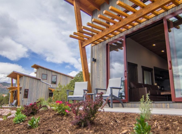 Royal Gorge Cabins image 63