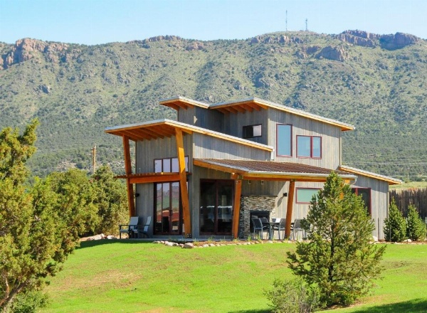 Royal Gorge Cabins image 71