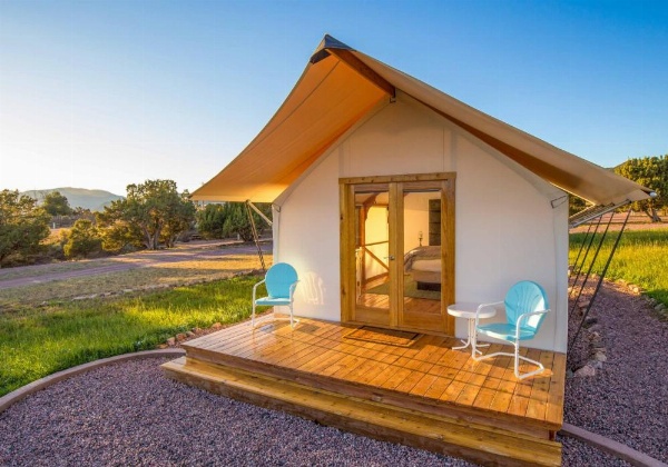 Royal Gorge Cabins image 88